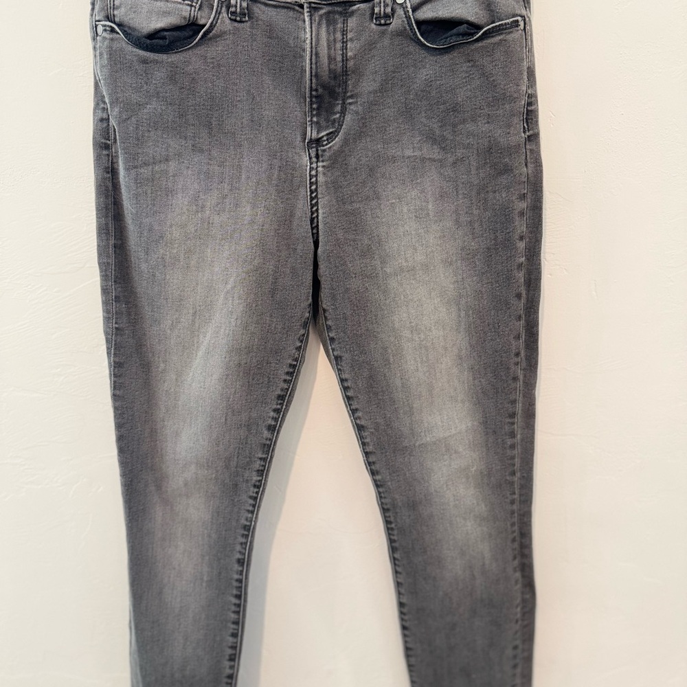 Banana Republic Women's Charcoal Skinny Jeans 28P
